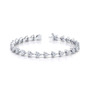 HEART SHAPE BRACELET