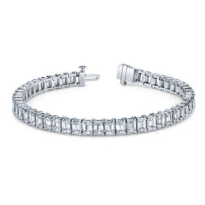 EMERALD CUT STRAIGHTLINE BRACELET
